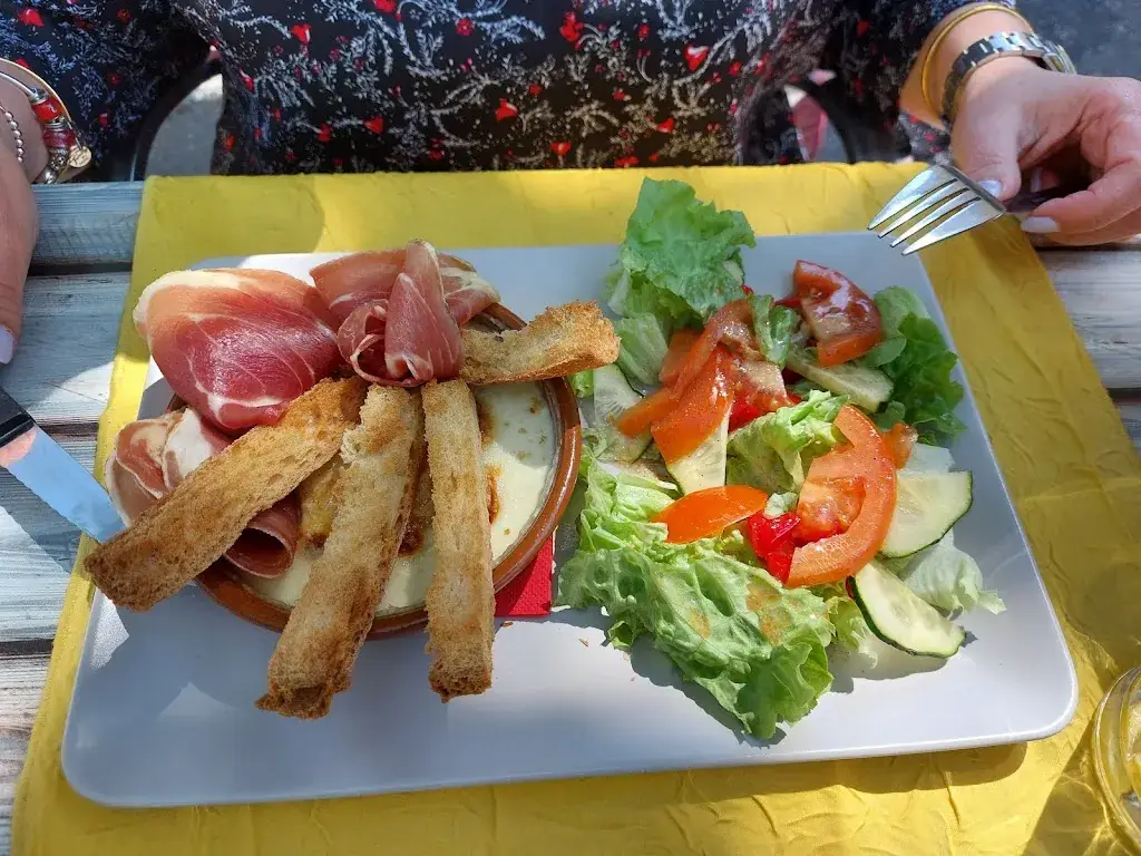 Le Coquet Bar_Cavaillon_slider_image_3