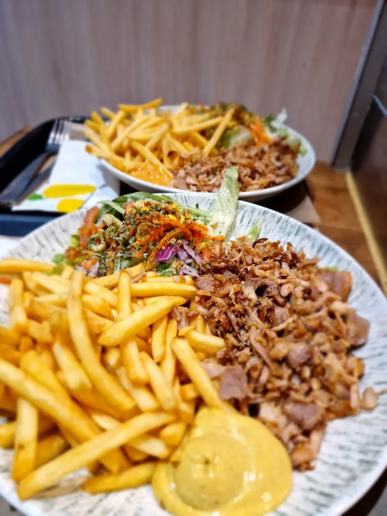 DELUXE SANDWICH_Cavaillon_slider_image_3