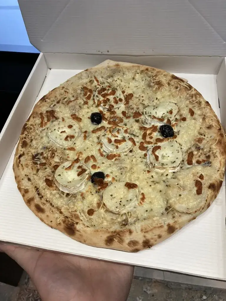 Menu_Pizza L'Aiglon_Cavaillon_image_3