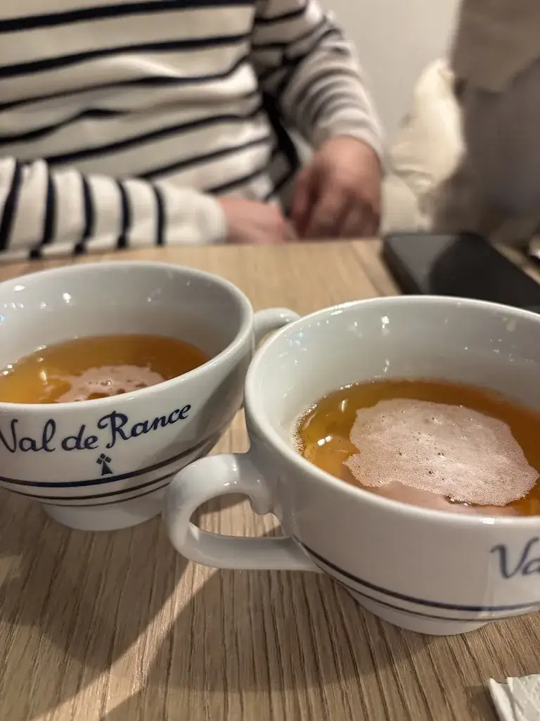 Josy_La Crêperie du 33_Cavaillon_review