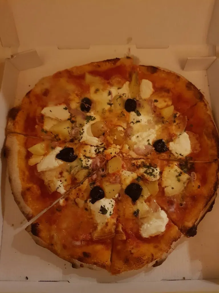Menü_Pizza Varèze_Clonas-sur-Varèze_Bild_2