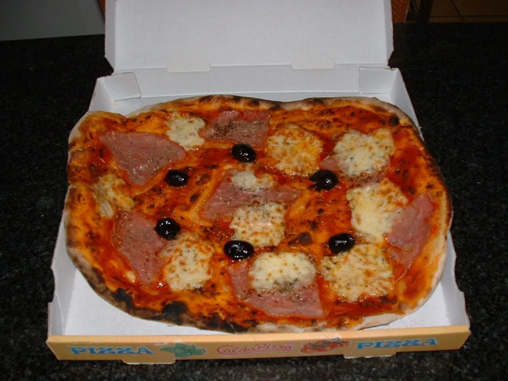 Menü_Pizza Varèze_Clonas-sur-Varèze_Bild_9