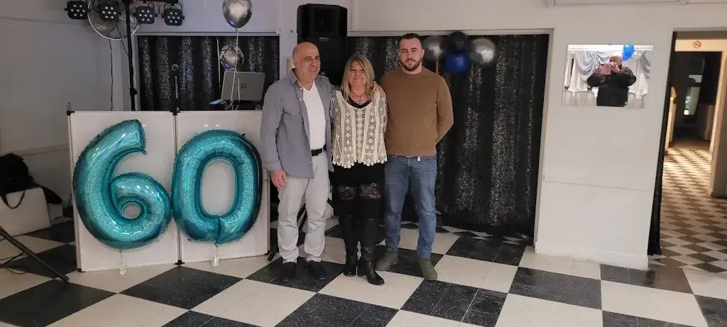 Evelyne LEYRIS_La Galiote_Châteauneuf-les-Martigues_review