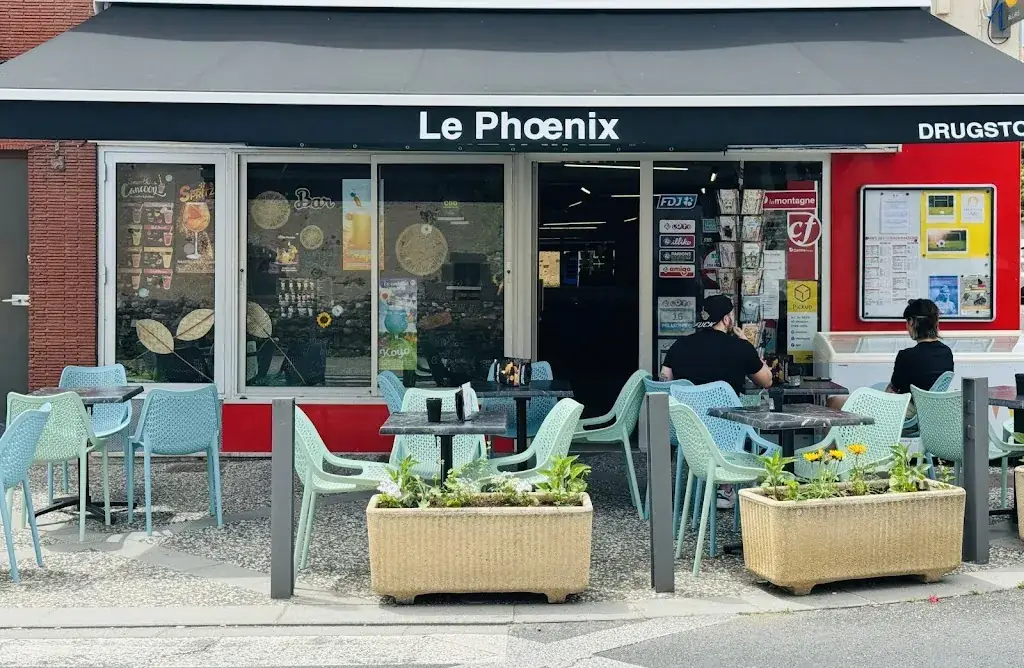 Le Phoenix drugstore_Pérignat-lès-Sarliève_slider_image_3