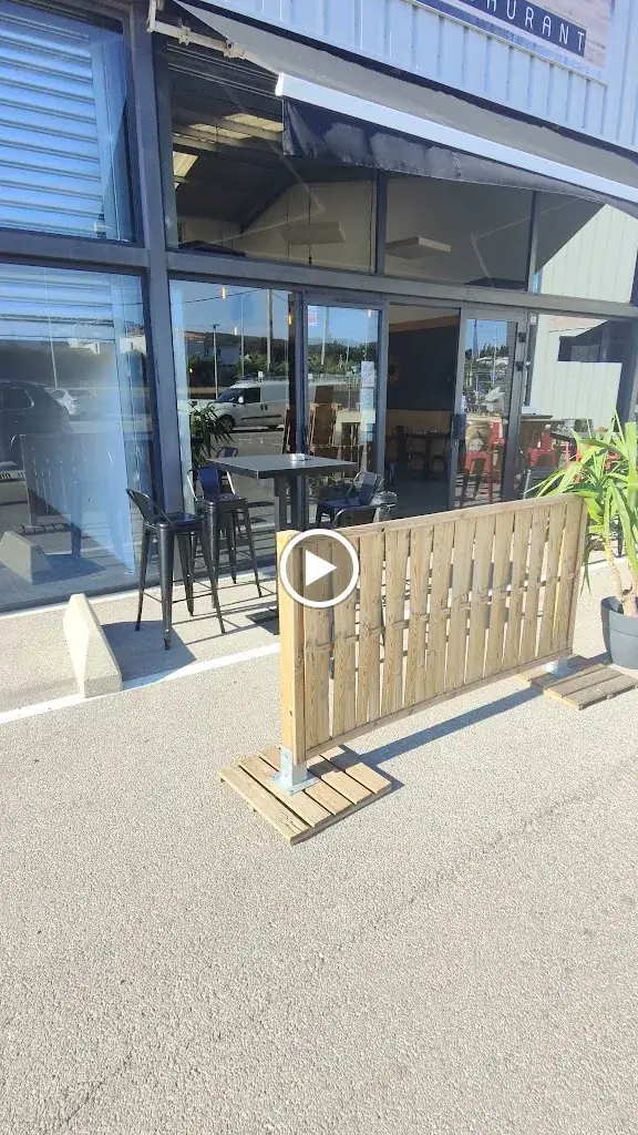 Restaurant l'Endroit_Châteauneuf-les-Martigues_slider_image_1