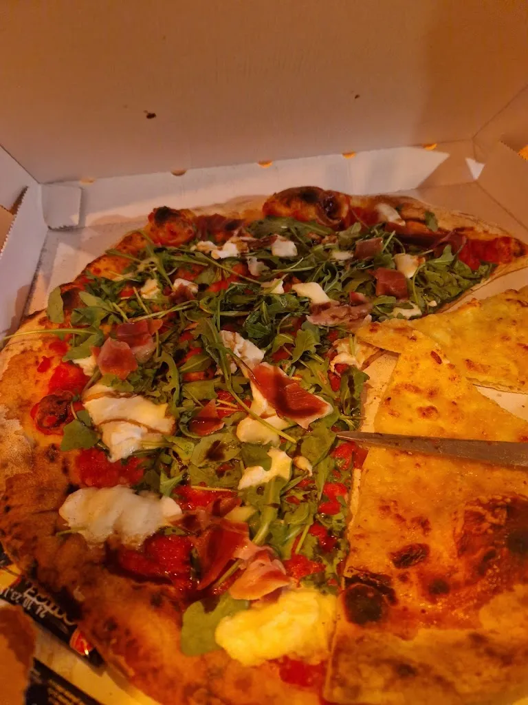 Lou Fougau_Châteauneuf-les-Martigues_slider_image_3