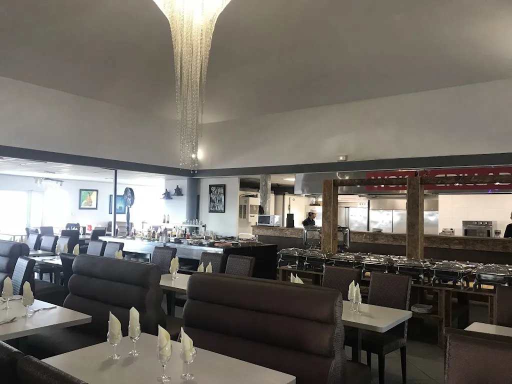 Restaurant asiatique Zen garden restaurant in Châteauneuf-les-Martigues