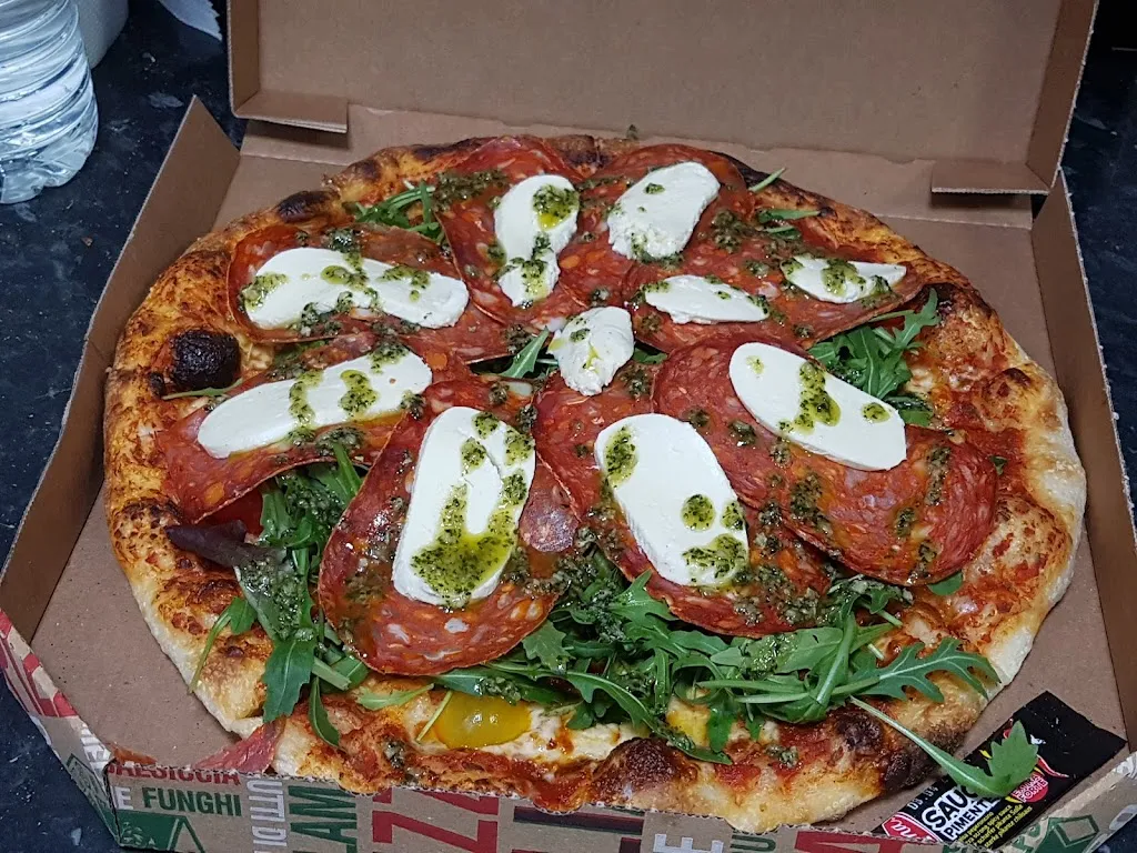 Menu_Pizzeria la scala_Châteauneuf-les-Martigues_image_5