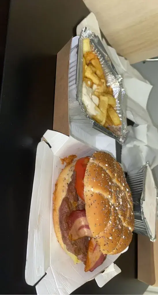 Poulet Braisé/Tacos Braisé/Hamburgers/Viande rouge et blanche braisé_Châteauneuf-les-Martigues_slider_image_2