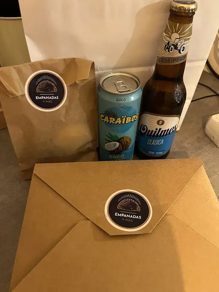 Un Hair en Provence_Empanadas y Más_Châteaurenard_review