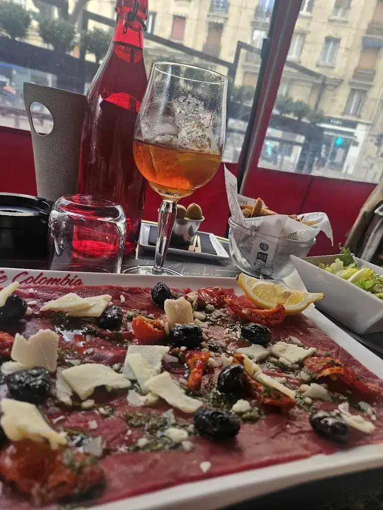 Déborah Taïeb_Le Colombia Brasserie Cinq-Avenues_Marseille_review