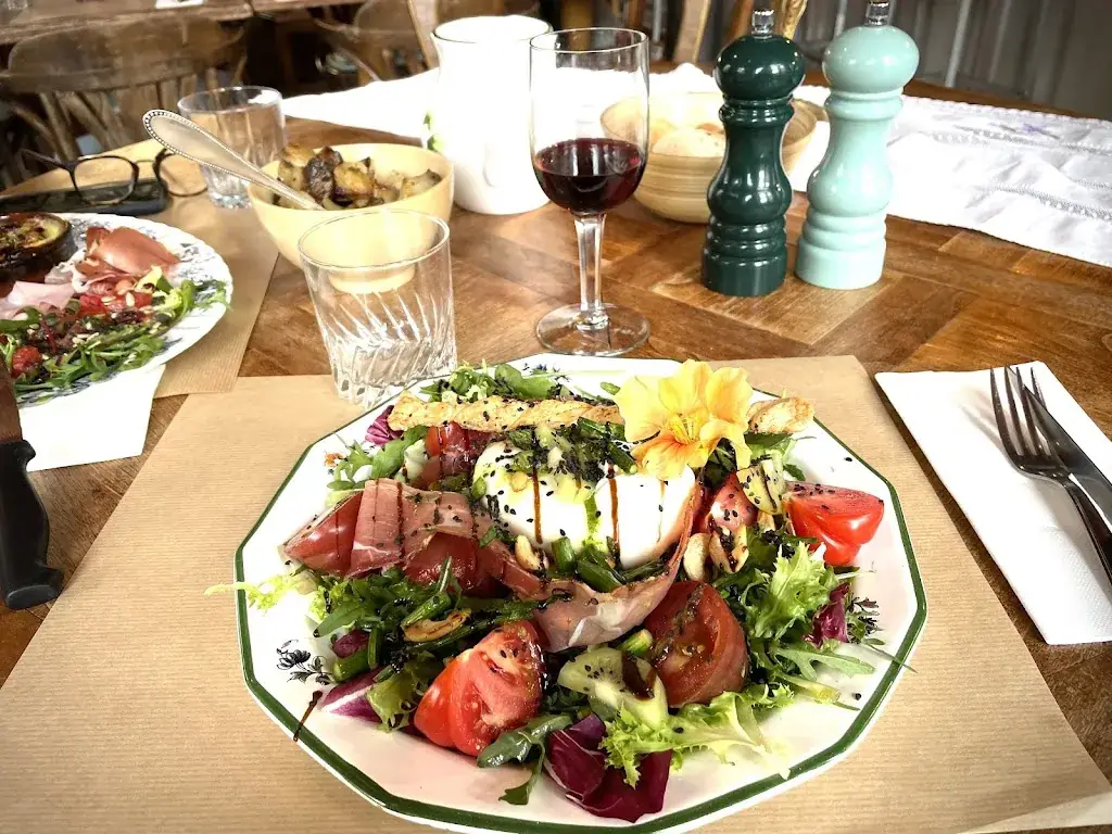 nicfiu_Café du Siècle_Collobrières_review