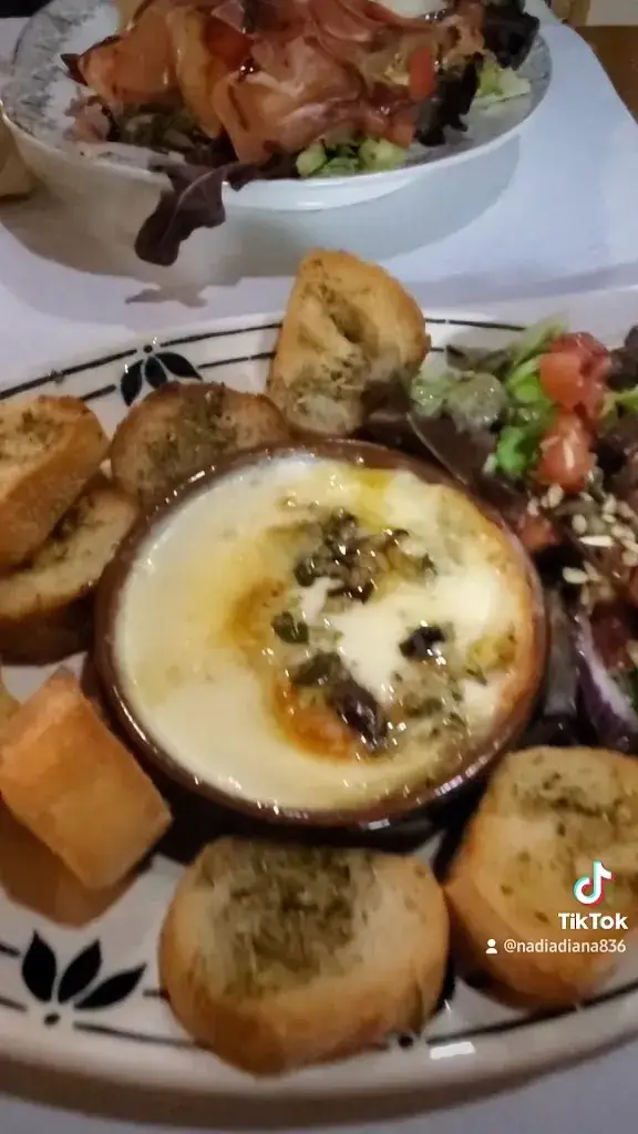 Café du Siècle_Collobrières_slider_image_2