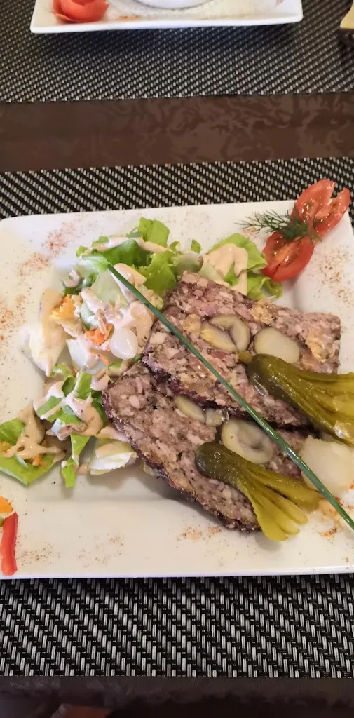 Estelle_La Farigoulette_Collobrières_recensione