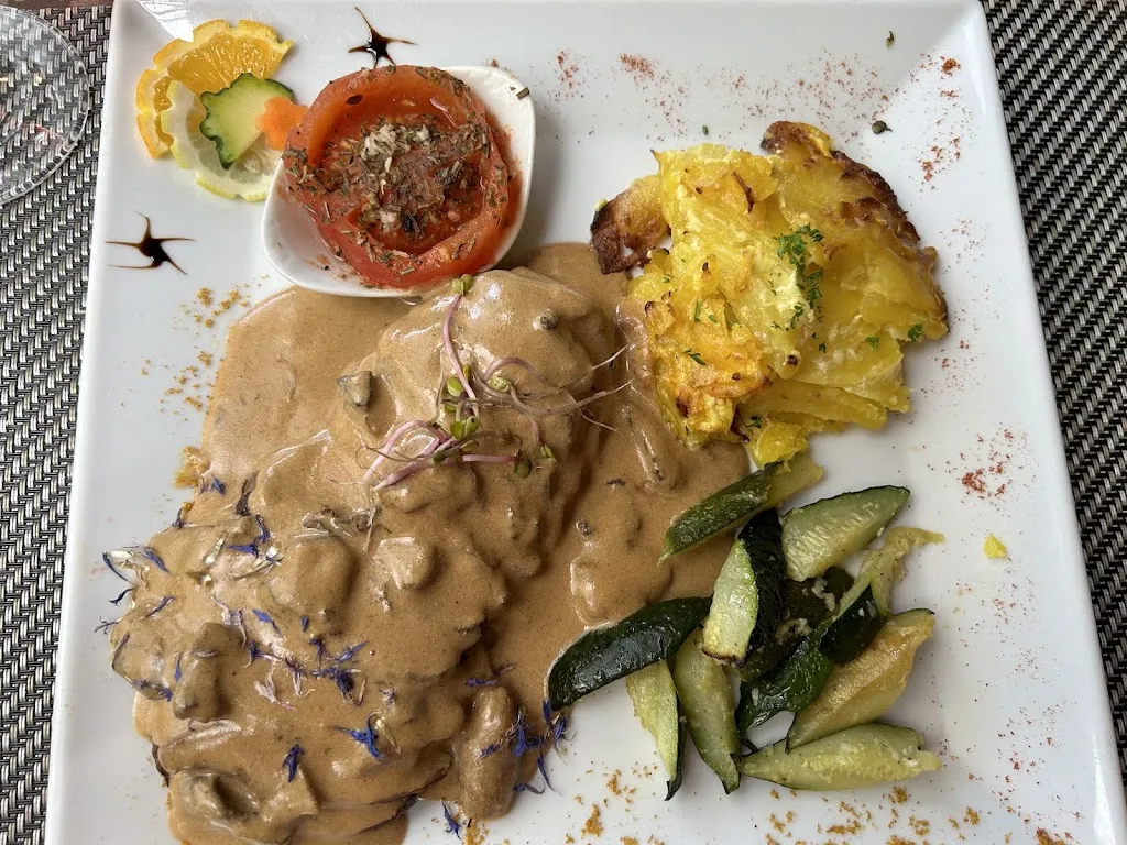 La Farigoulette_Collobrières_slider_image_3