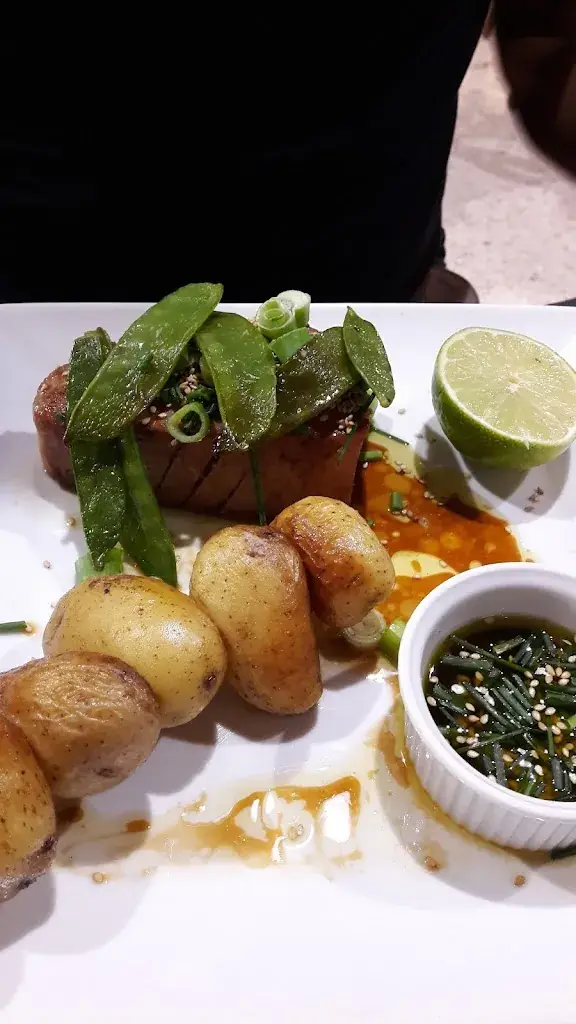 Café Théâtre_Collobrières_slider_image_2