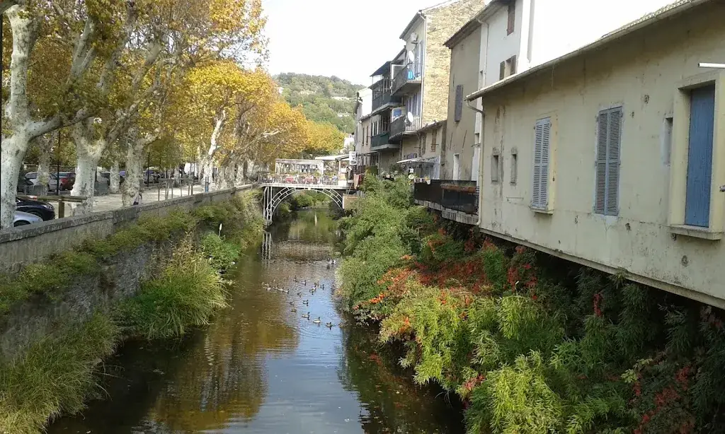 Café Théâtre_Collobrières_slider_image_3