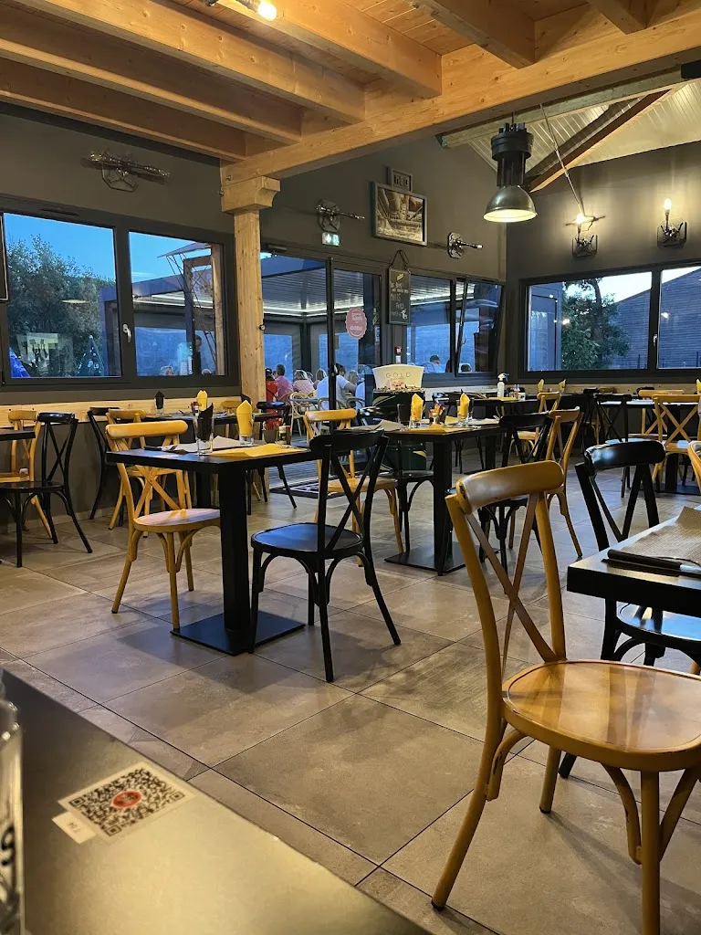 Roma Amoros_La Fabrik_Chorges_review