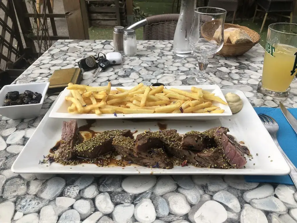 Restaurant le café de la gare_Chorges_slider_image_3