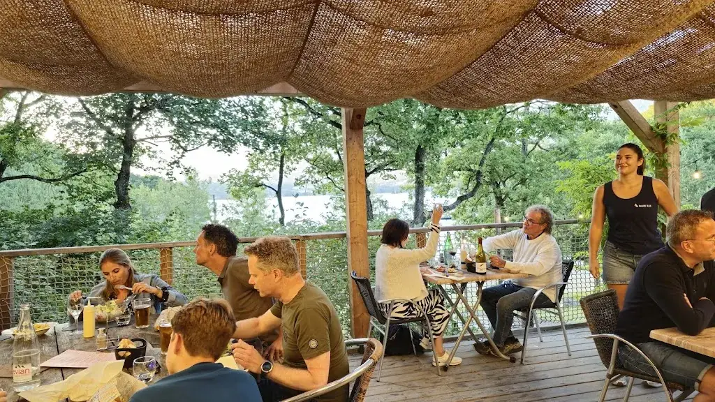 mat_La Paillote du Lac_Sauze-du-Lac_review