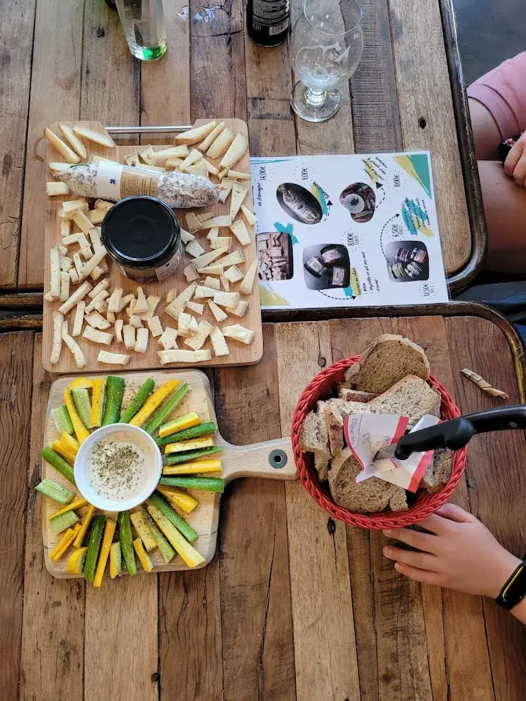 Menu_Apex Brewpub_Chorges_image_5