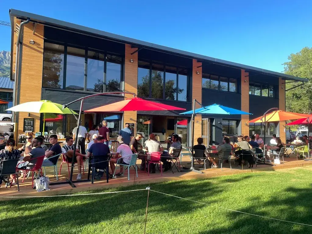 Apex Brewpub_Chorges_slider_image_3