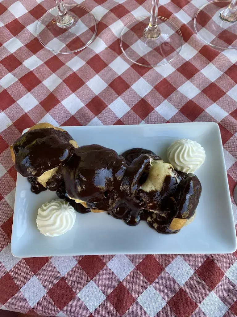 Léa Herbet_Auberge du Moulin_Montgardin_review