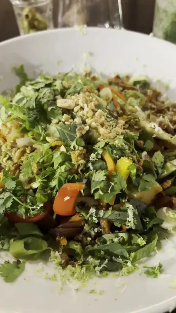 Ali Abi_La Chaise Longue_Savines-le-Lac_review