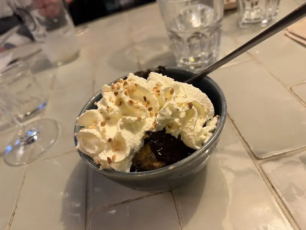 Bella Bardswell_Papa Renard Morzine - franburgés et bières_Morzine_review