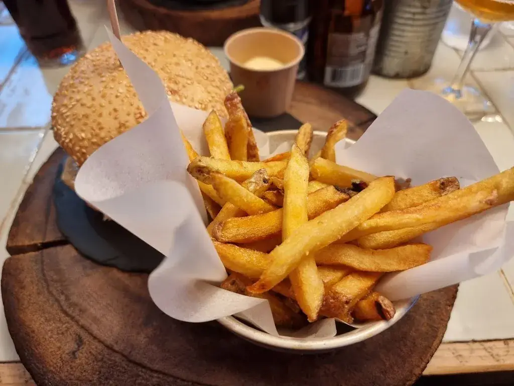 Papa Renard Morzine - franburgés et bières_Morzine_slider_image_3