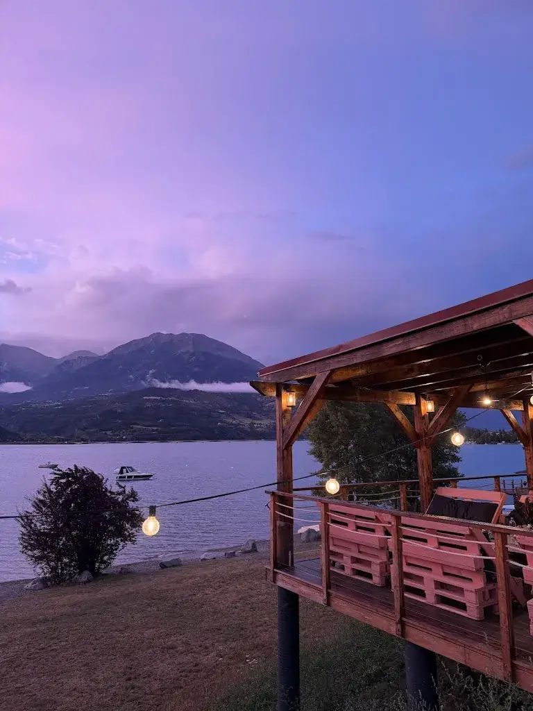 Oleksii Bondarevskyi_Au Happy Day_Savines-le-Lac_review