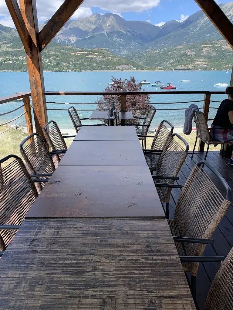 Niels Bouwhuis_Au Happy Day_Savines-le-Lac_review