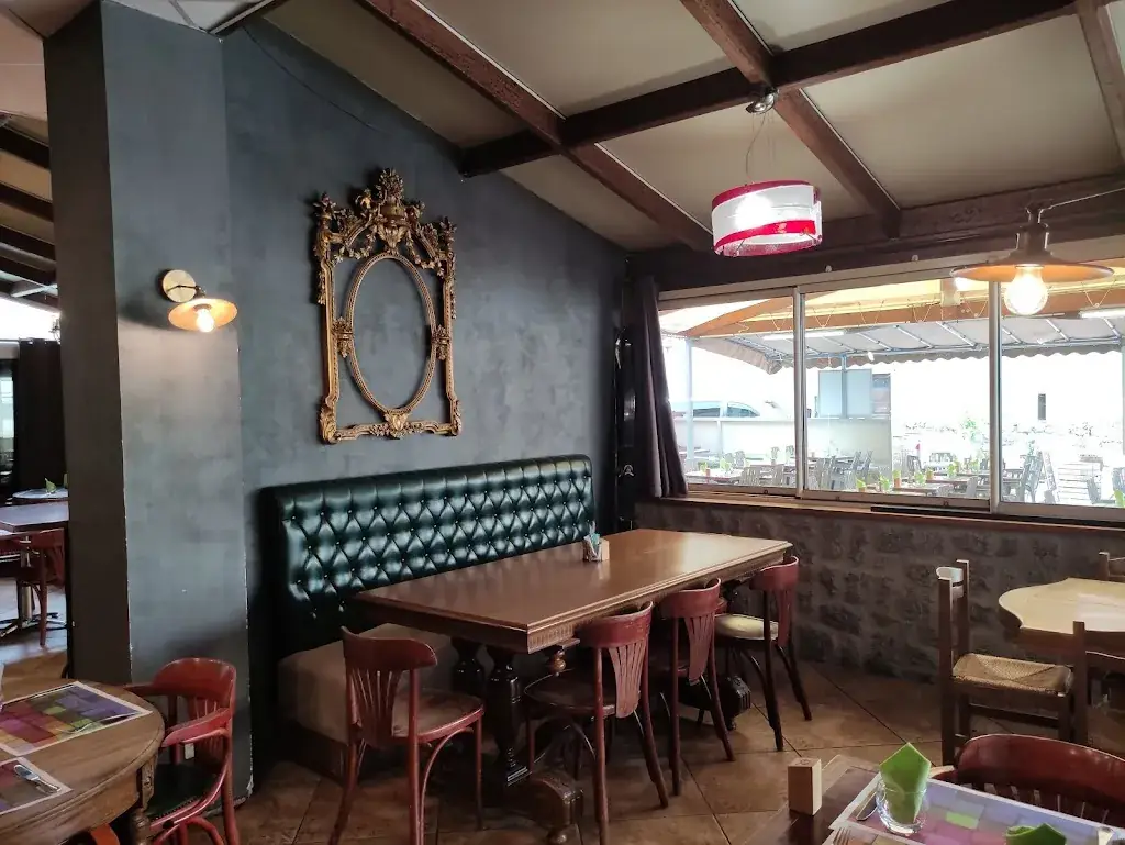 Brasserie des Alpes ristorante a Chorges