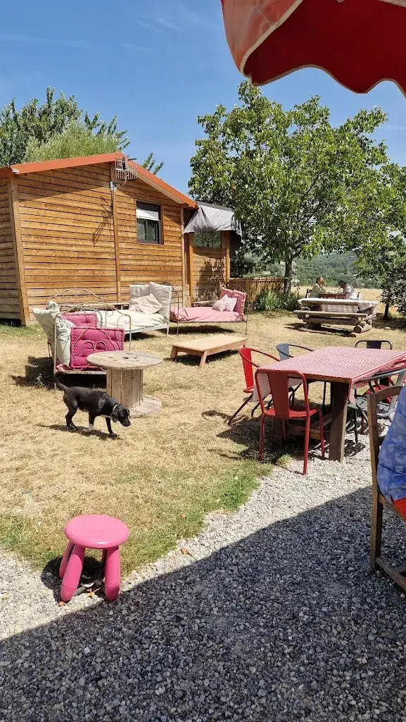 Les jardins de chabrières restaurant in Chorges