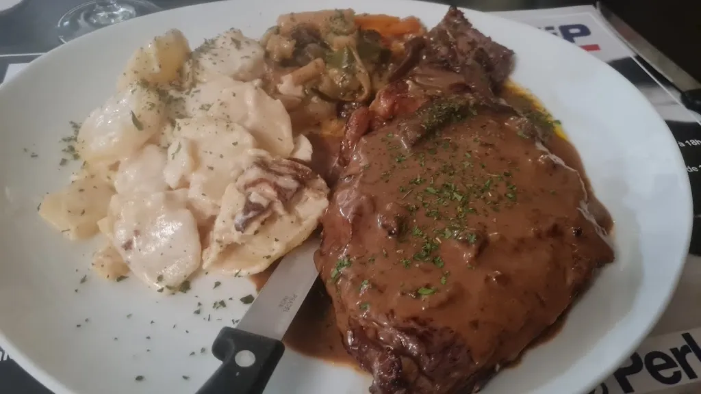 Menu_Bar-Restaurant Le Beffroy_Cornillon-Confoux_image_8