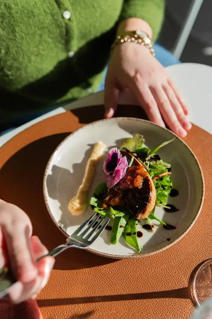 Chez Louise restaurant_Lançon-Provence_slider_image_3