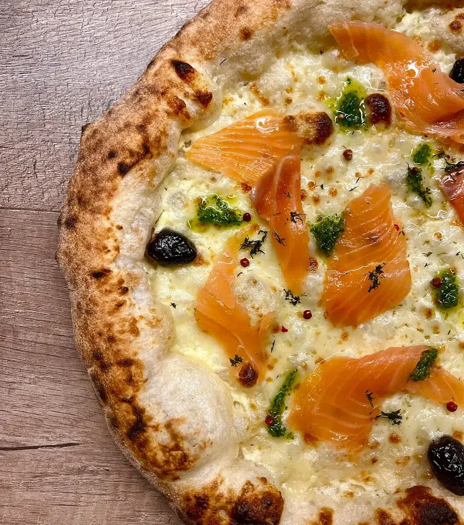 LA PIZZA FRANÇAISE_Cornillon-Confoux_slider_image_3