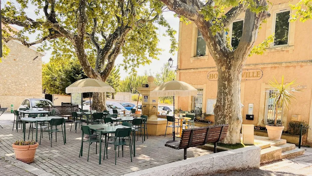 Le Comptoir de L'Eouvé restaurant à Coudoux