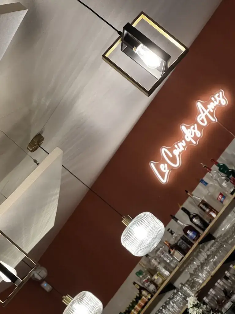 Cécilia Ponti_Le coin des amis_Coudoux_review