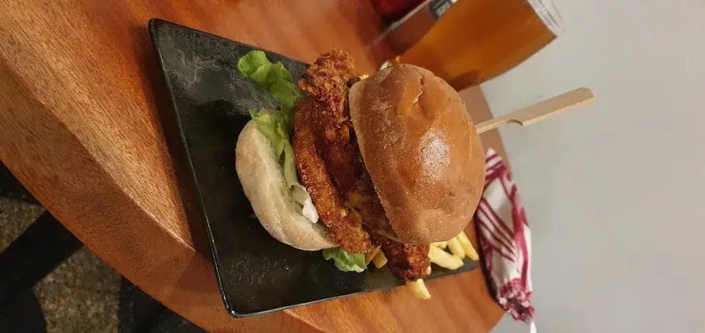 Reuben Cook_Le Local Morzine_Morzine_review