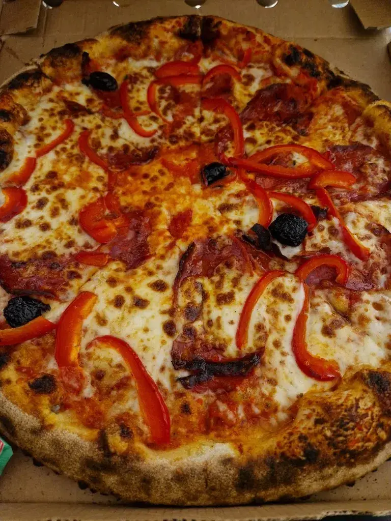 Marion_PIZZA LE RÉTRO_Coudoux_review