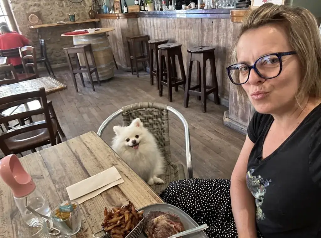 Virginie Robinet_Café Le Glacier, chez Ju'_Courthézon_review