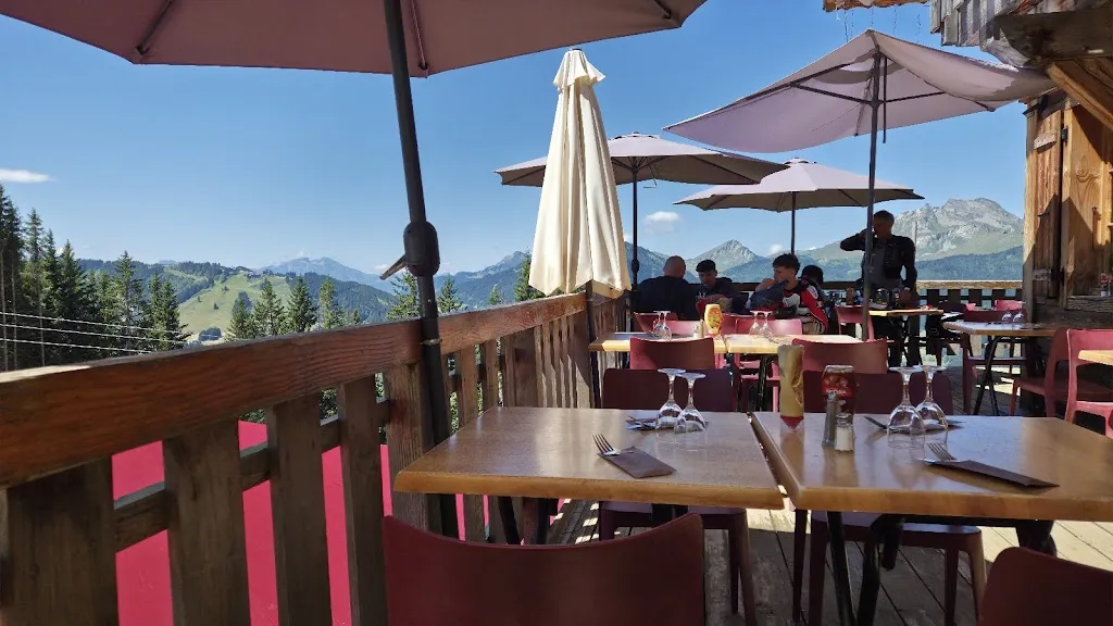 L'Passage_Morzine_slider_image_1