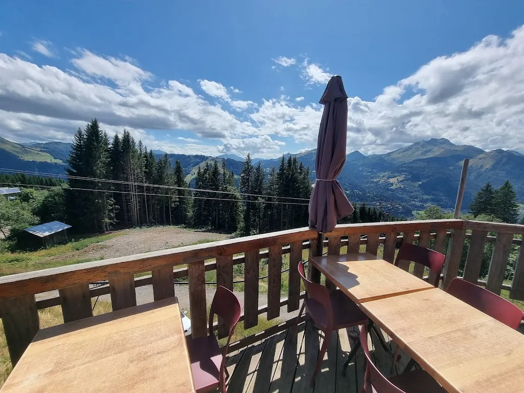 L'Passage_Morzine_slider_image_2