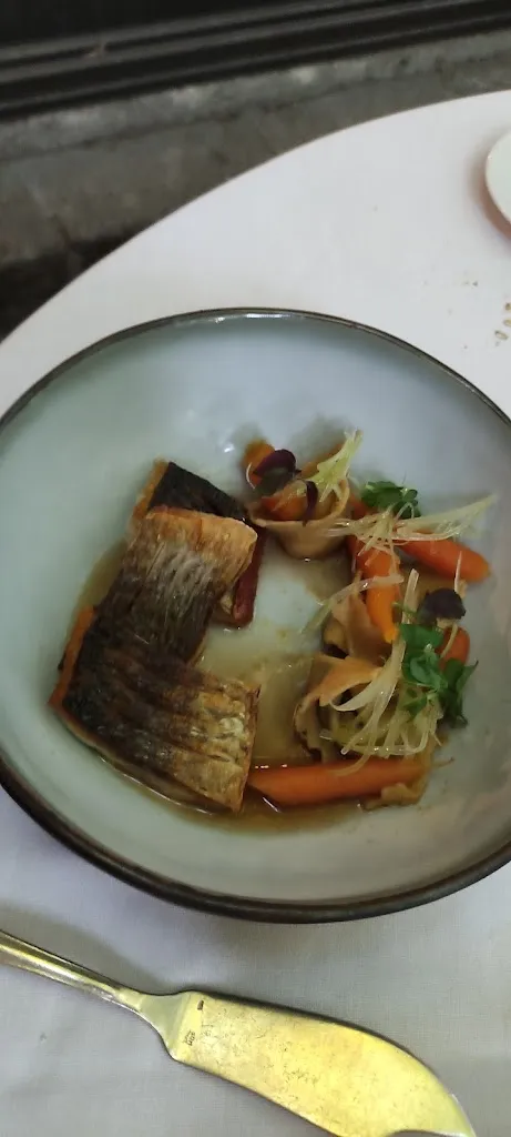 Hubert Darnet_Restaurant Mas d'Entremont_Aix-en-Provence_review