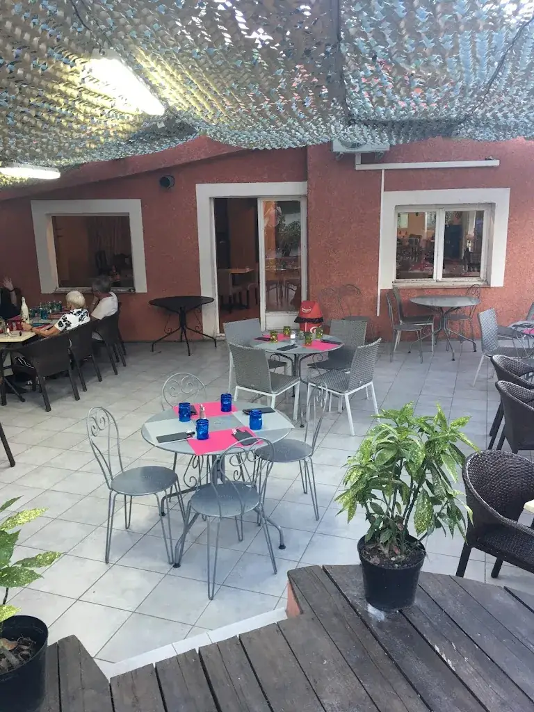 Chez Bebert Restaurant in Cuges-les-Pins