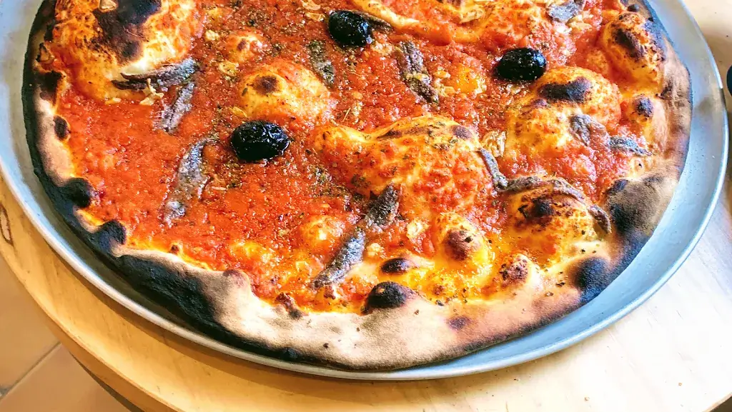 Chez Bebert_Cuges-les-Pins_slider_image_2