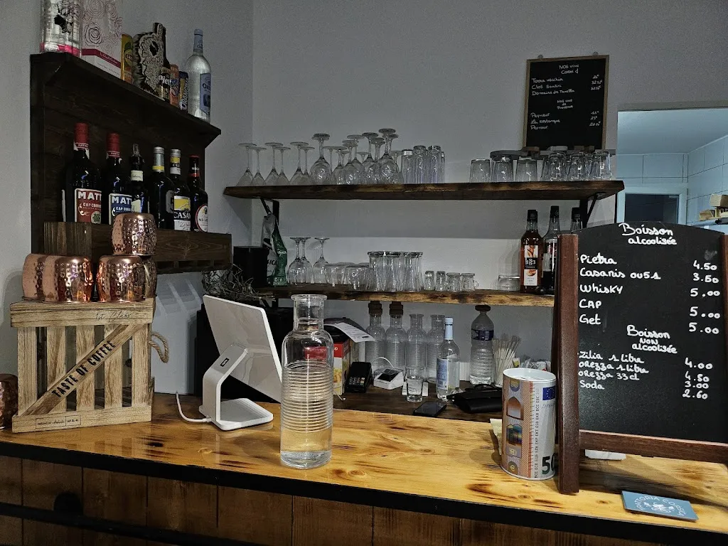 Trattoria corsica ristorante a Cuges-les-Pins