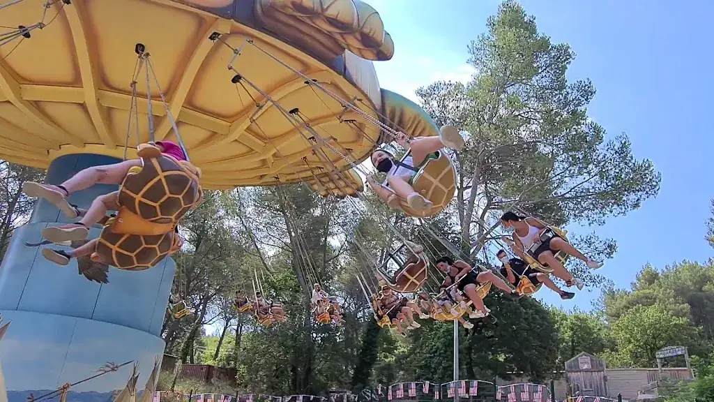 OK Corral_Cuges-les-Pins_slider_image_2