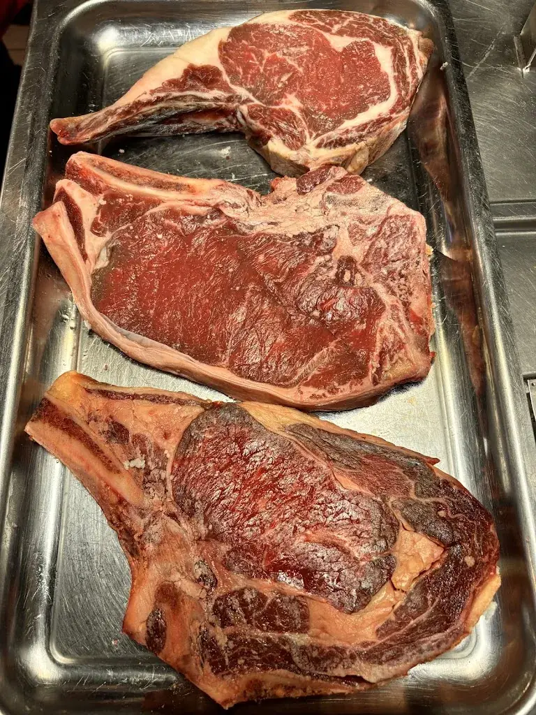 BISTRO&GRILL_Cuges-les-Pins_slider_image_2